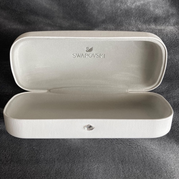 Oversized Swarovski Sunglasses SK 351 01A - Black Frame With Dark Gray Lenses - Picture 4 of 10